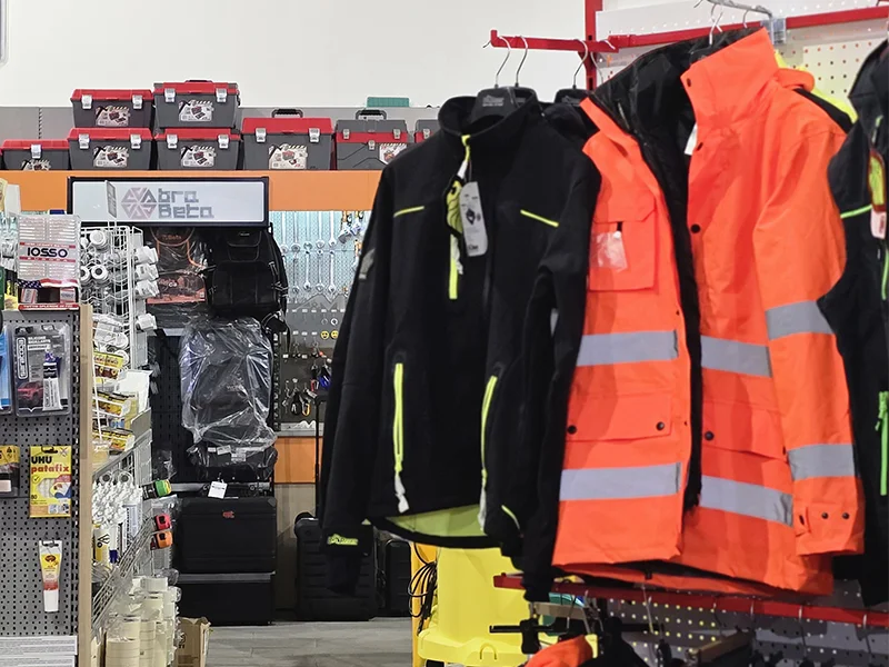 abbigliamento-da-lavoro-giacche-e-maglie