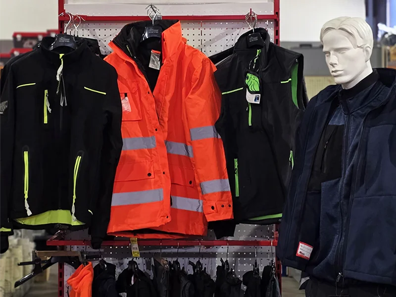 pantaloni-giacche-abbigliamento-da-lavoro